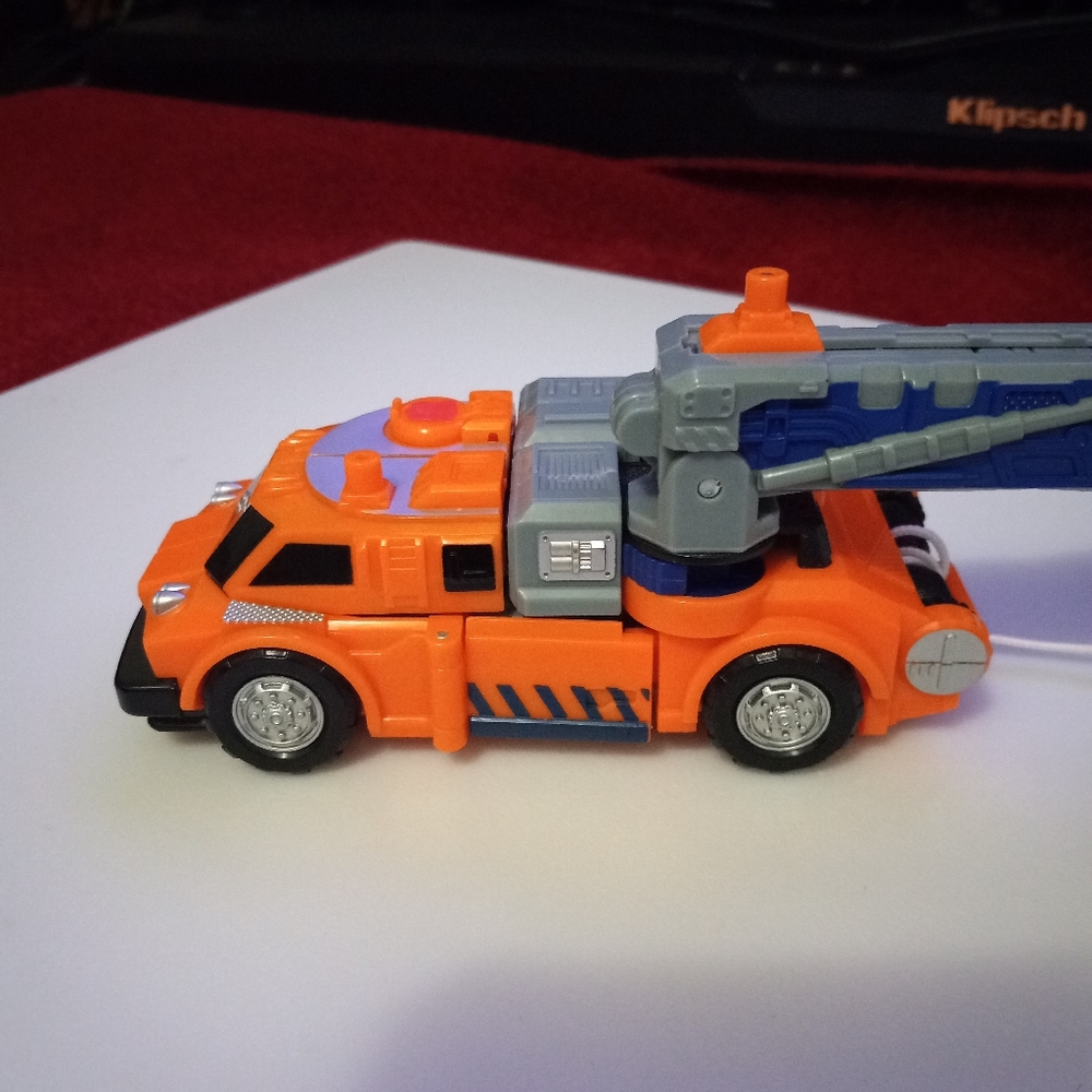 Transformers Armada Smokescreen (c)2002